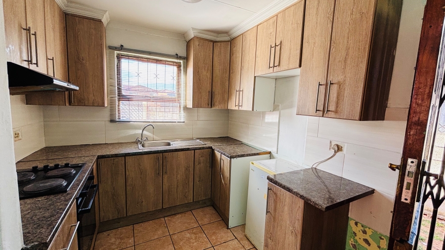 3 Bedroom Property for Sale in Motherwell Nu 6 Eastern Cape